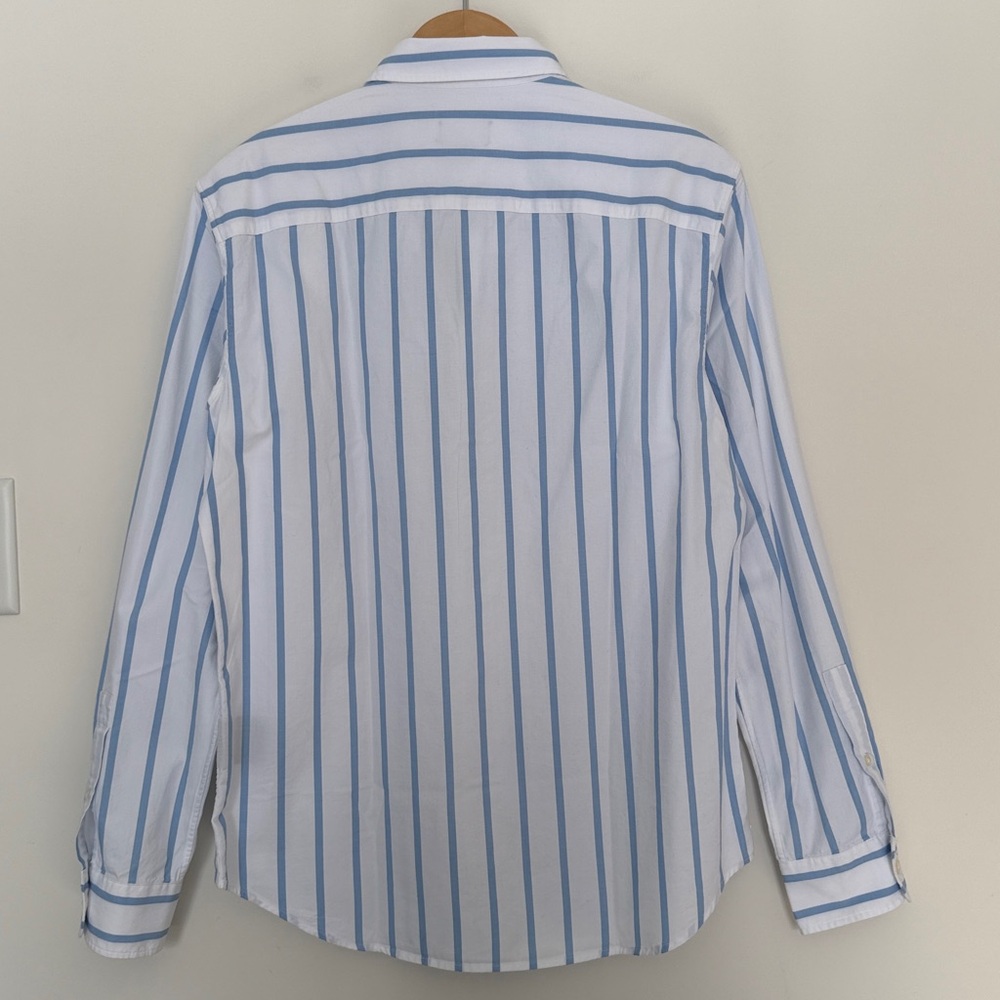 Club Monaco NWOT Men's Slim Fit Striped White and Blue Shirt - Picture 5 of 8
